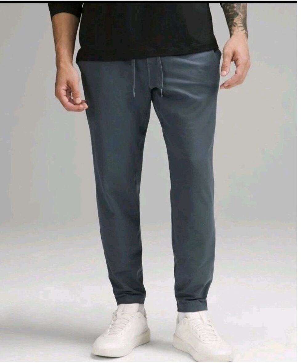 Mens Lululemon Soft Jersey Tapered Pant‎ Regular Medium Blue (Distressed)